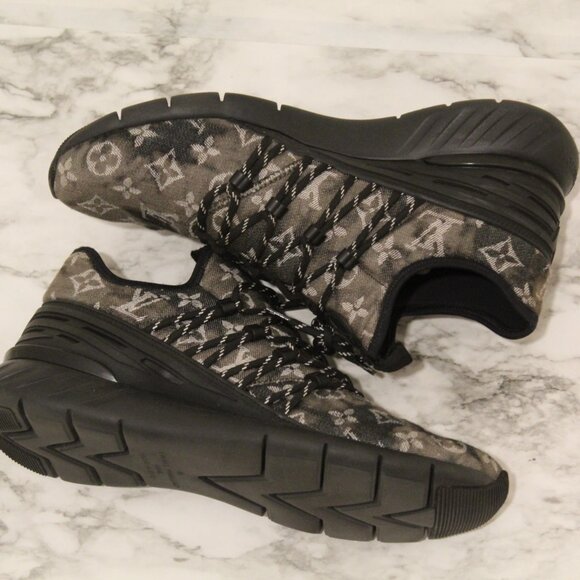 Louis Vuitton Fastlane Monogram Sneakers Black Denim LV size 8.5 - Picture 2 of 12